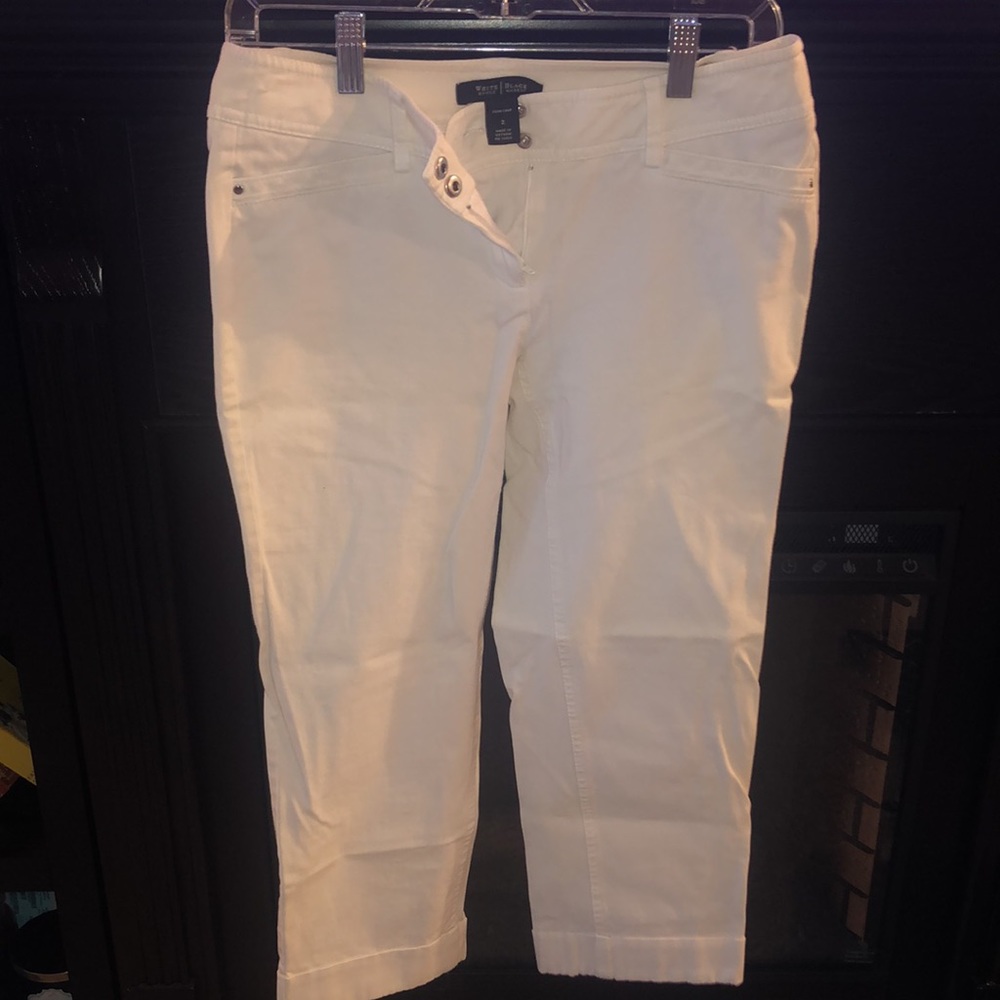 WHBM white slim crop size 2, worn once like new
